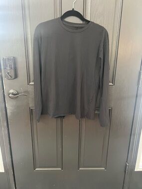 lululemon athletica Long-Sleeve Crew Top - Black with Twisted Open Back